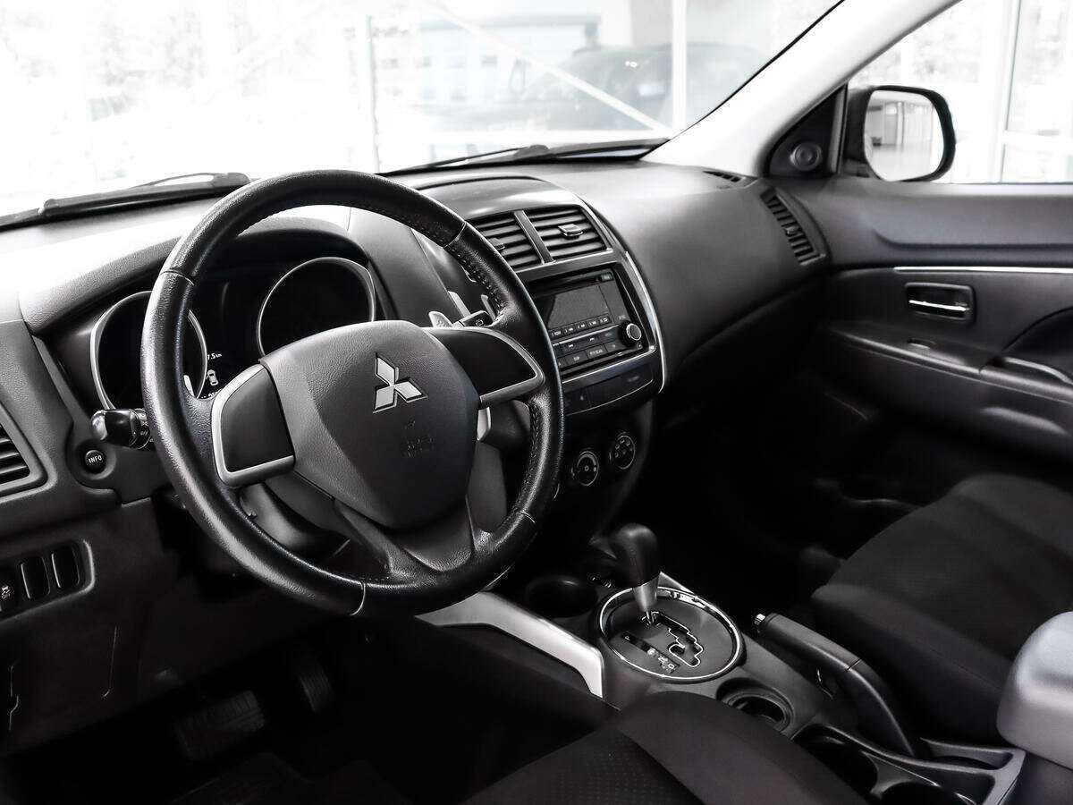 Mitsubishi ASX с пробегом — 2012 год. Фото: #8