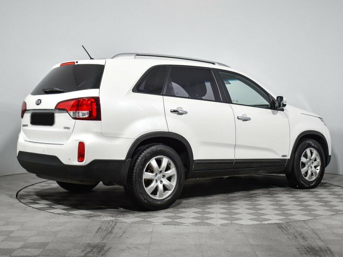 Kia Sorento с пробегом — 2012 год. Фото: #3