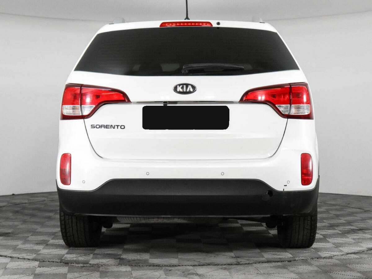 Kia Sorento с пробегом — 2013 год. Фото: #2
