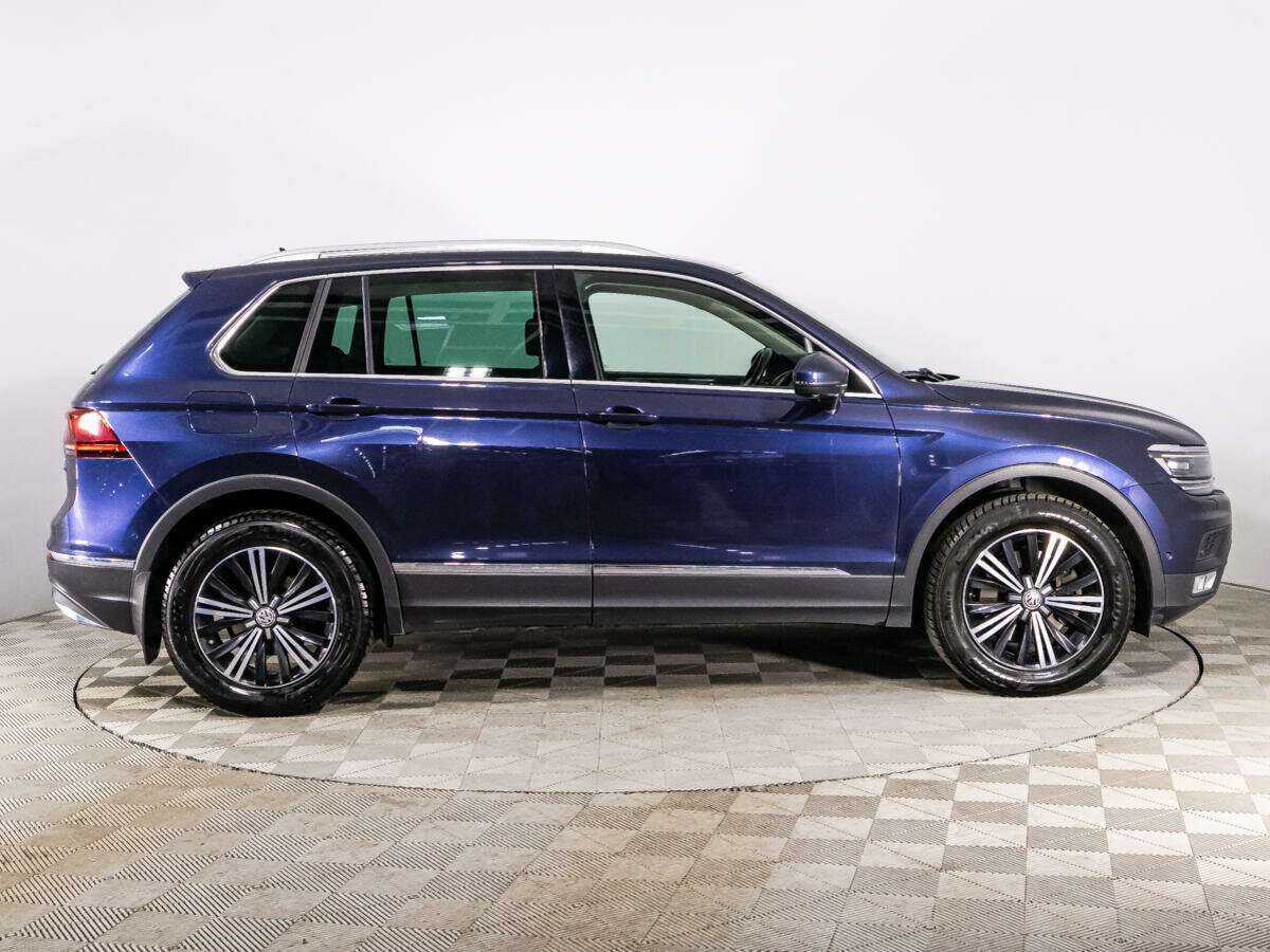 Volkswagen Tiguan с пробегом — 2017 год. Фото: #3