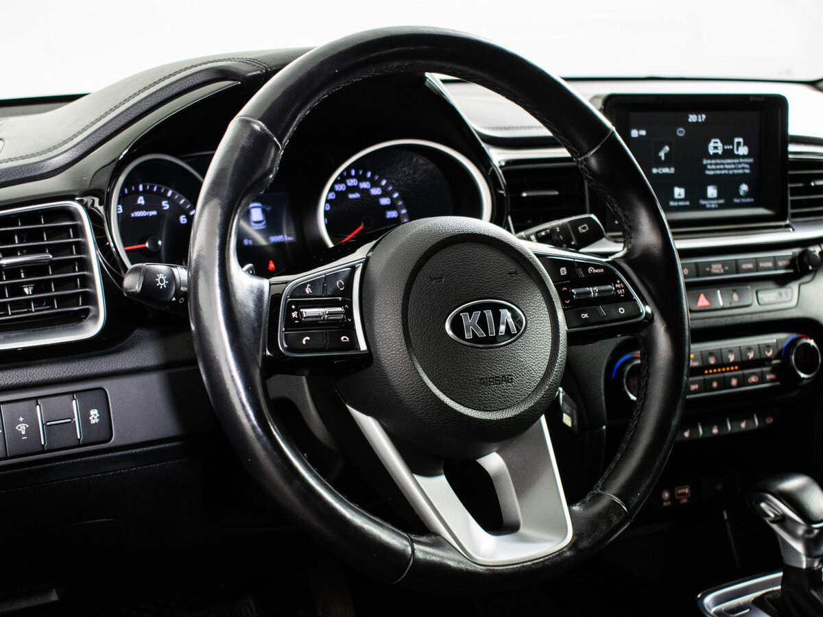 Kia Ceed с пробегом — 2018 год. Фото: #12
