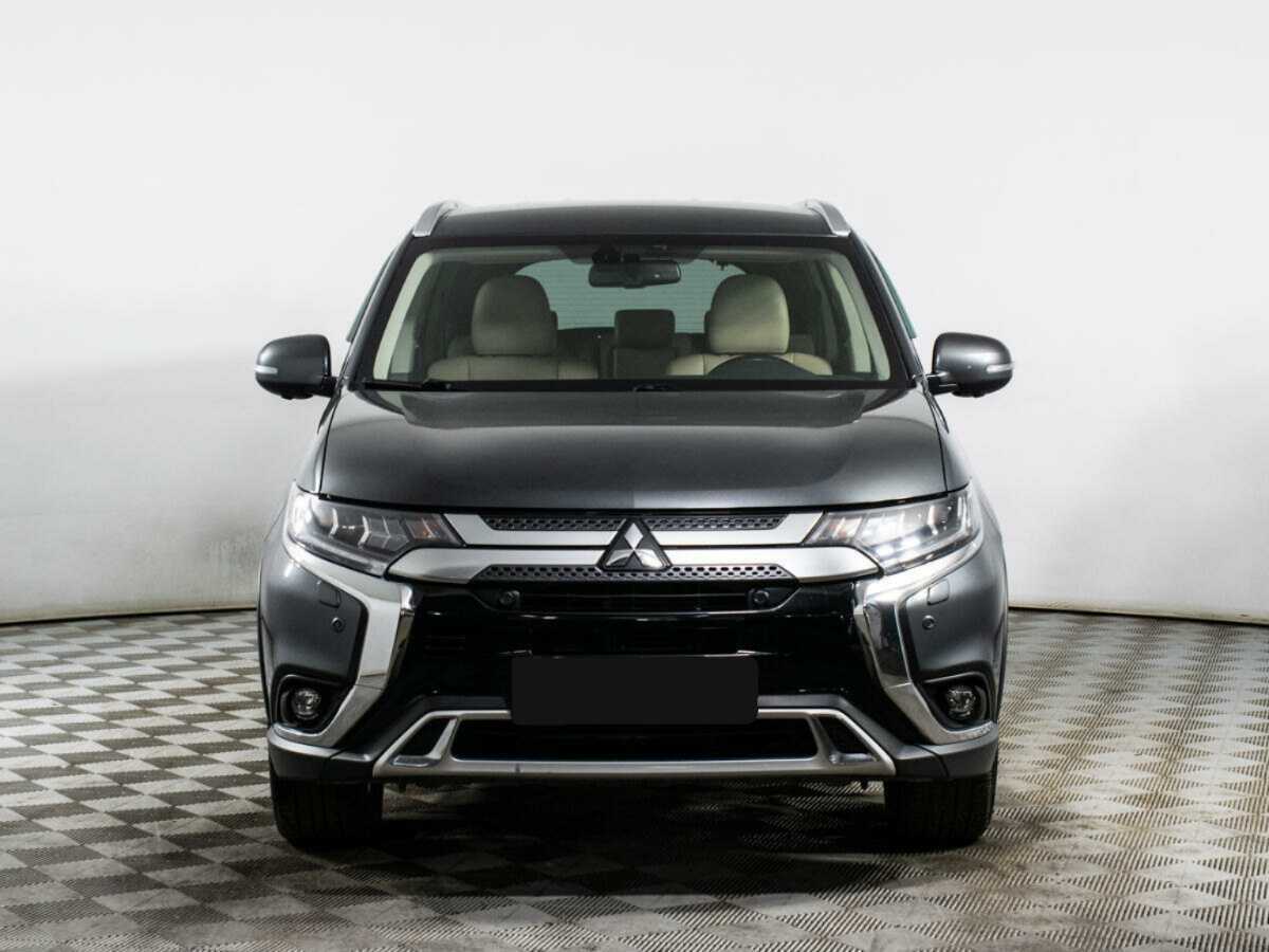 Mitsubishi Outlander с пробегом — 2019 год. Посмотреть фото