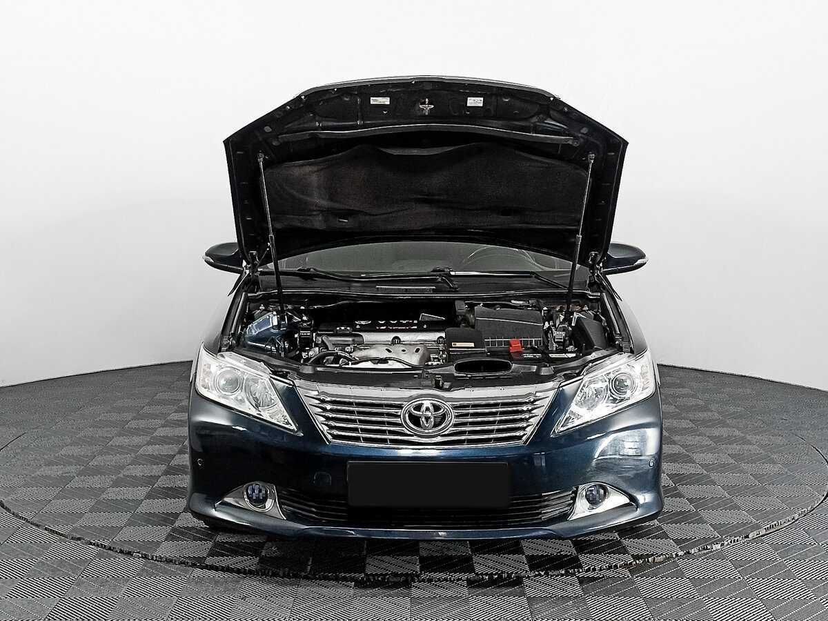 Toyota Camry с пробегом — 2014 год. Фото: #6