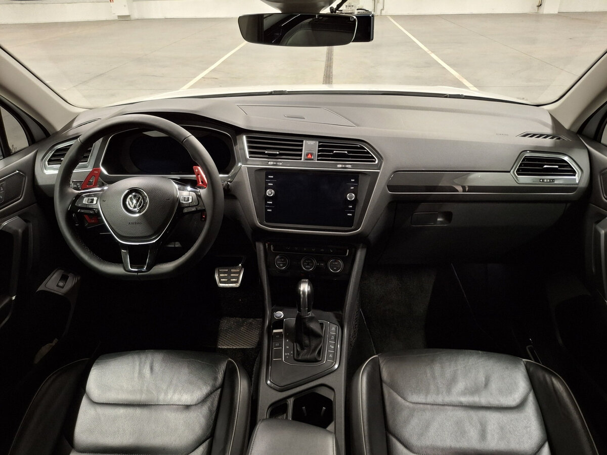Volkswagen Tiguan с пробегом — 2018 год. Фото: #13