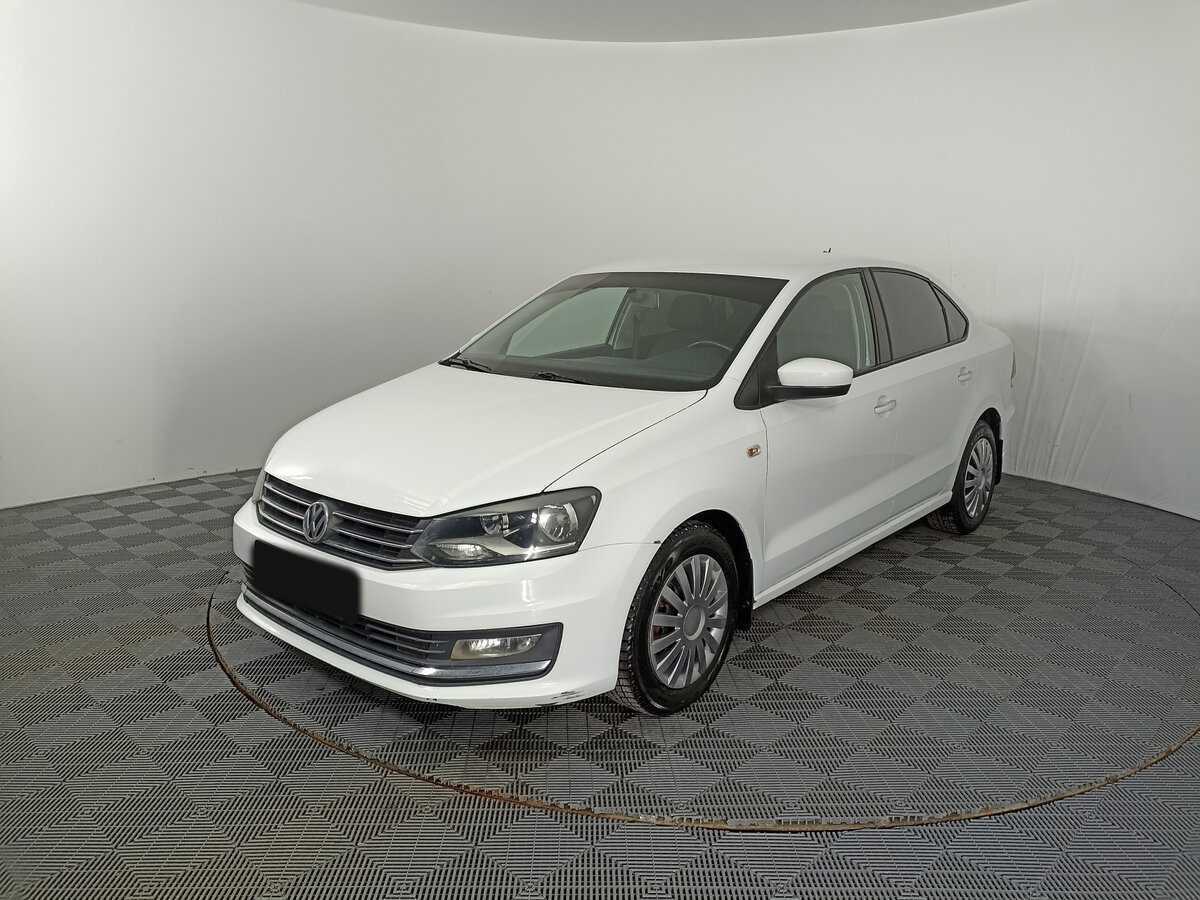 Volkswagen Polo с пробегом — 2017 год. Посмотреть фото