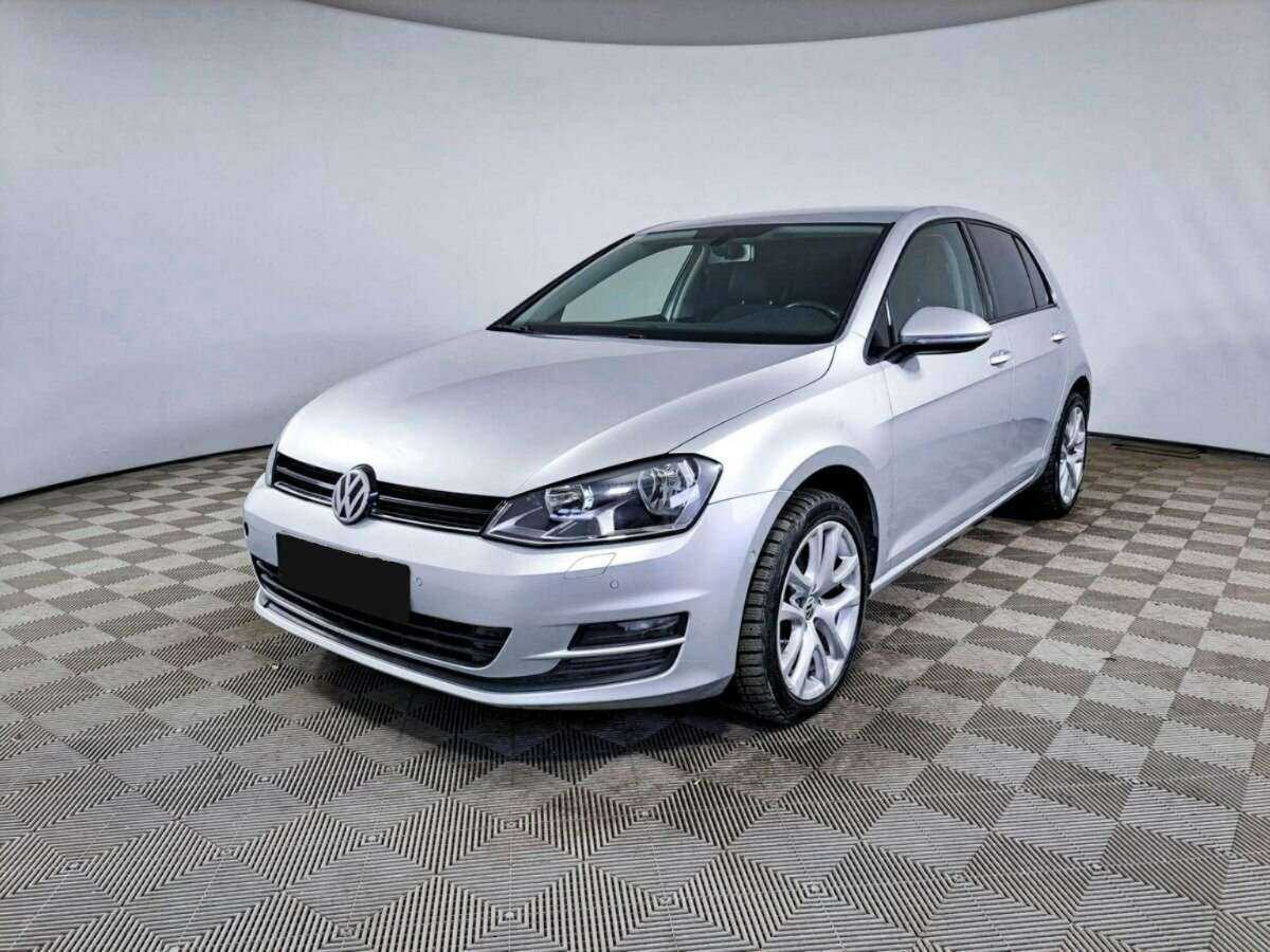 Volkswagen Golf с пробегом — 2013 год. Фото: #0