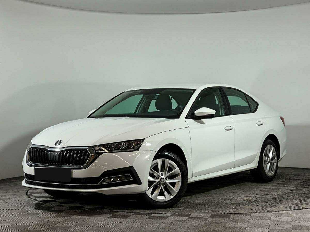 Skoda Octavia с пробегом — 2021 год. Посмотреть фото
