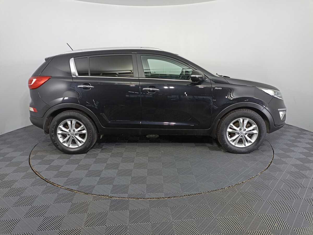 Kia Sportage с пробегом — 2012 год. Фото: #3