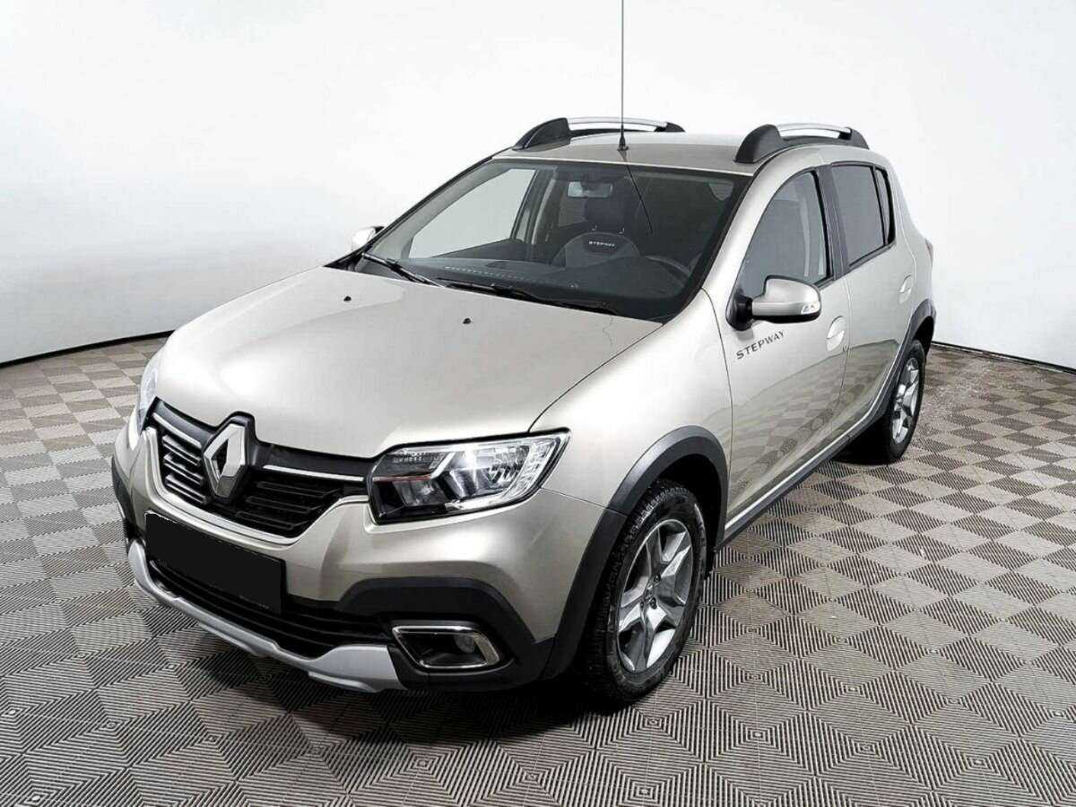 Renault Sandero с пробегом — 2021 год. Посмотреть фото