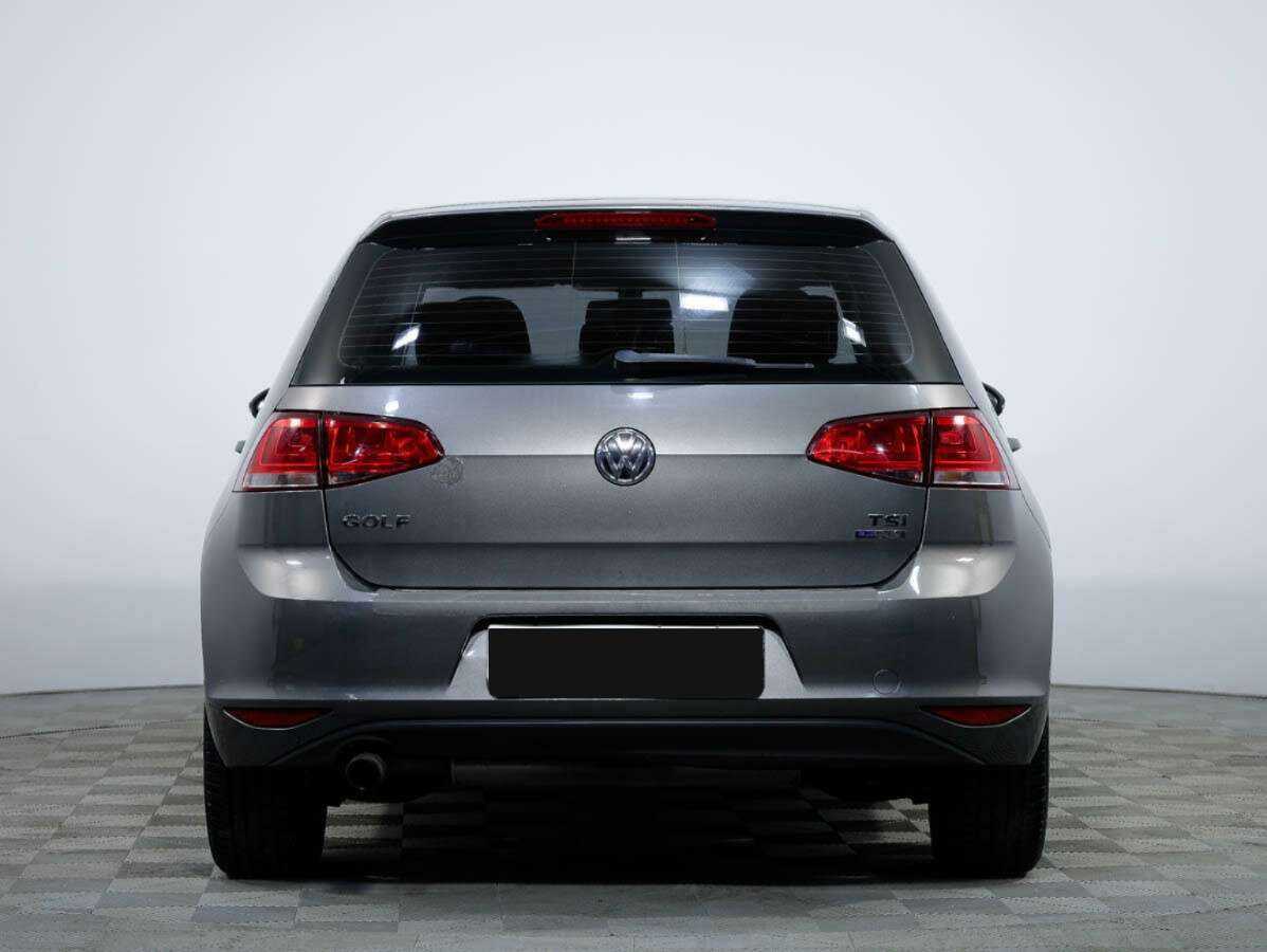 Volkswagen Golf с пробегом — 2013 год. Фото: #4