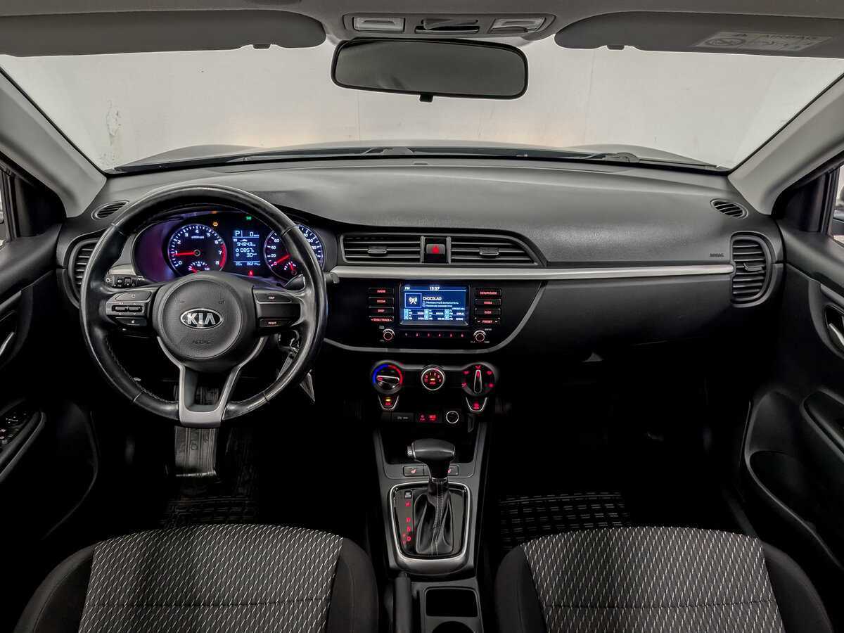 Kia Rio с пробегом — 2018 год. Фото: #13