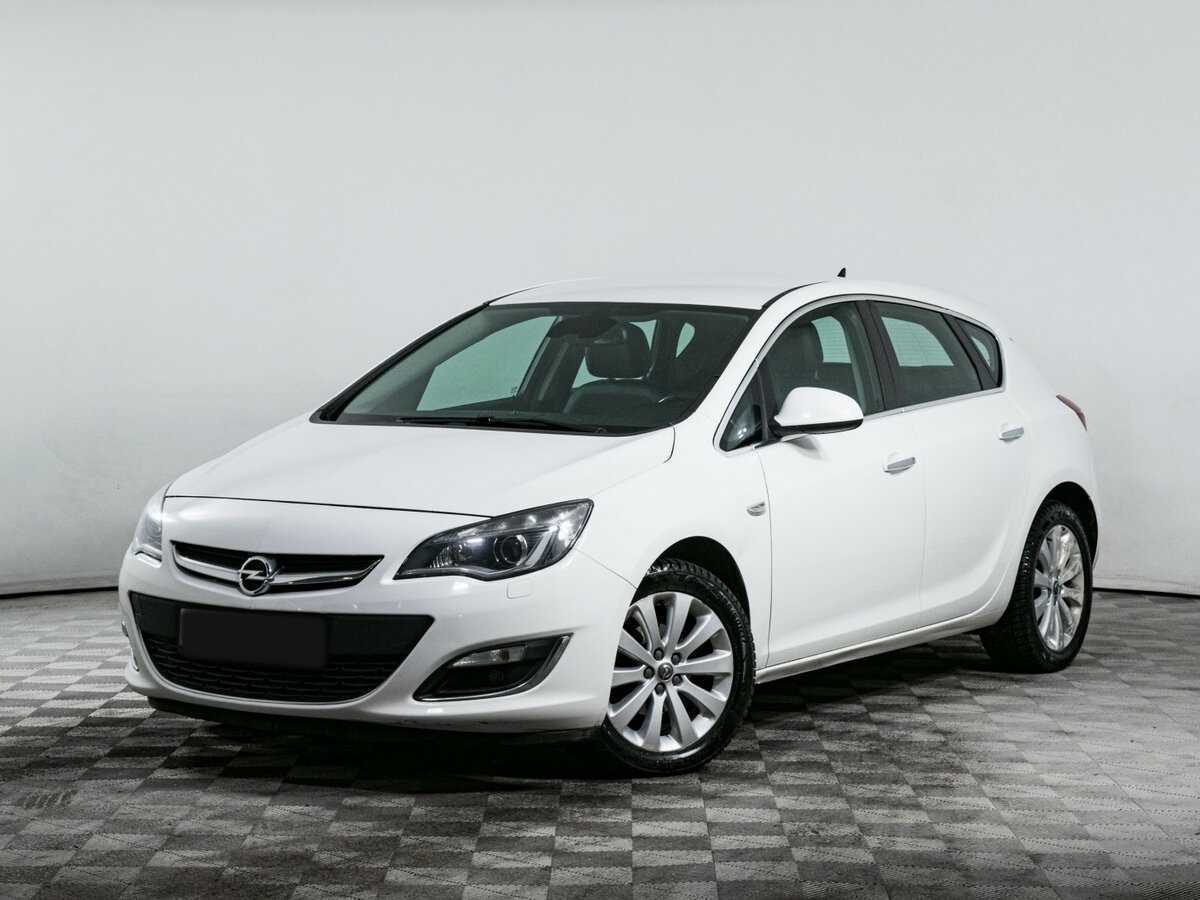 Opel Astra с пробегом — 2012 год. Посмотреть фото