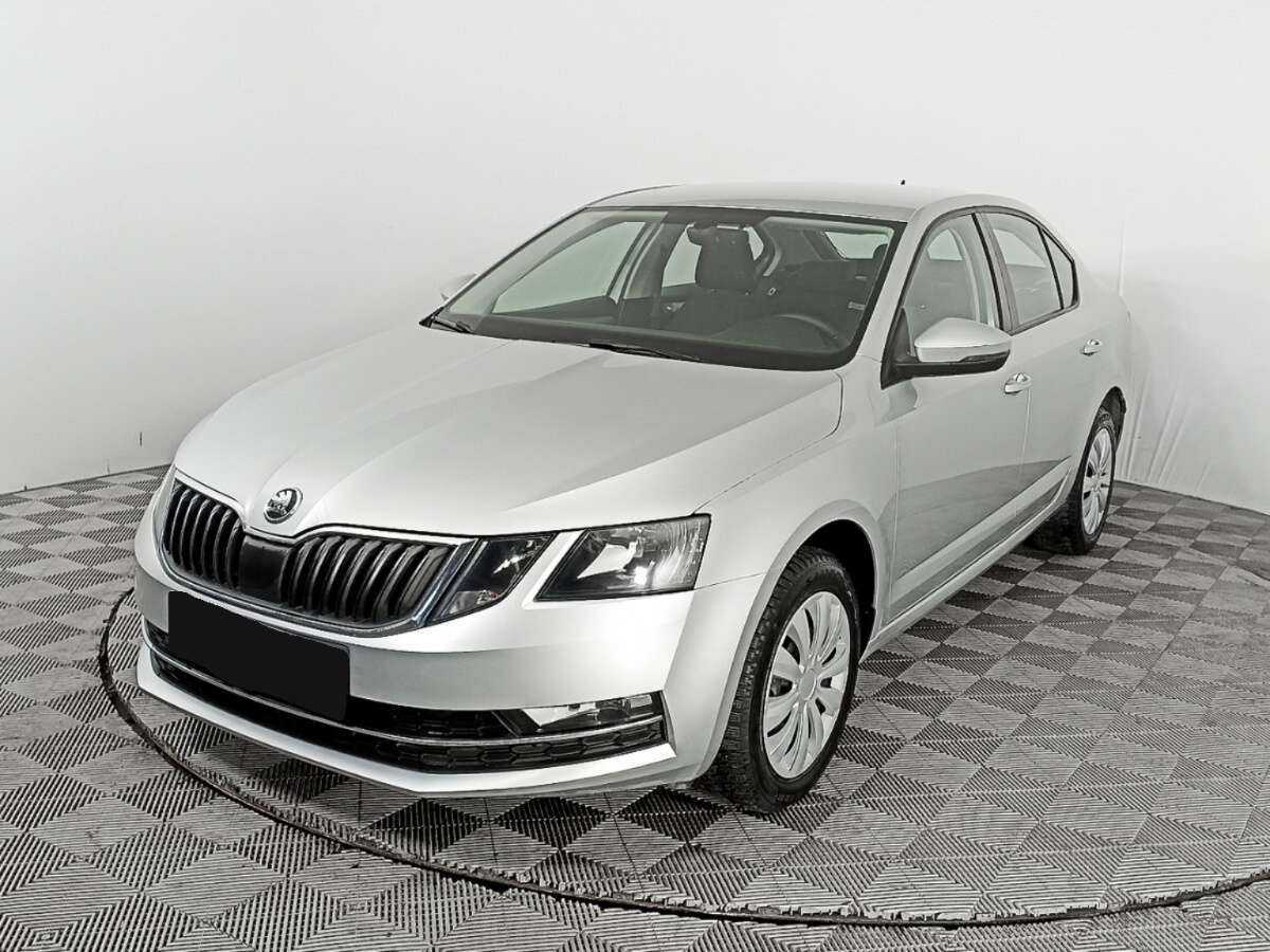 Skoda Octavia с пробегом — 2017 год. Посмотреть фото