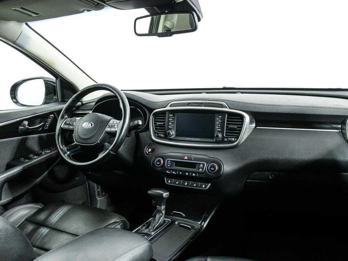 Kia Sorento с пробегом — 2018 год. Фото: #8