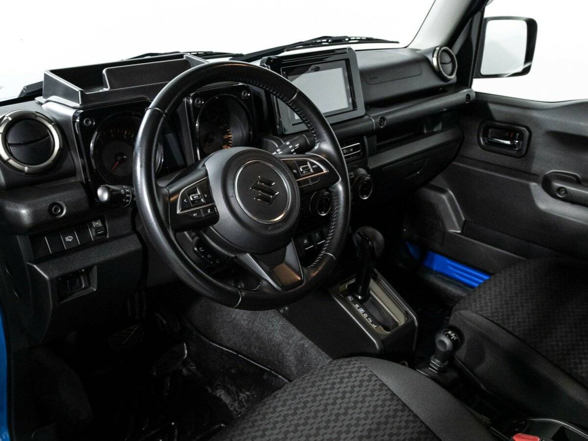 Suzuki Jimny с пробегом — 2020 год. Фото: #10