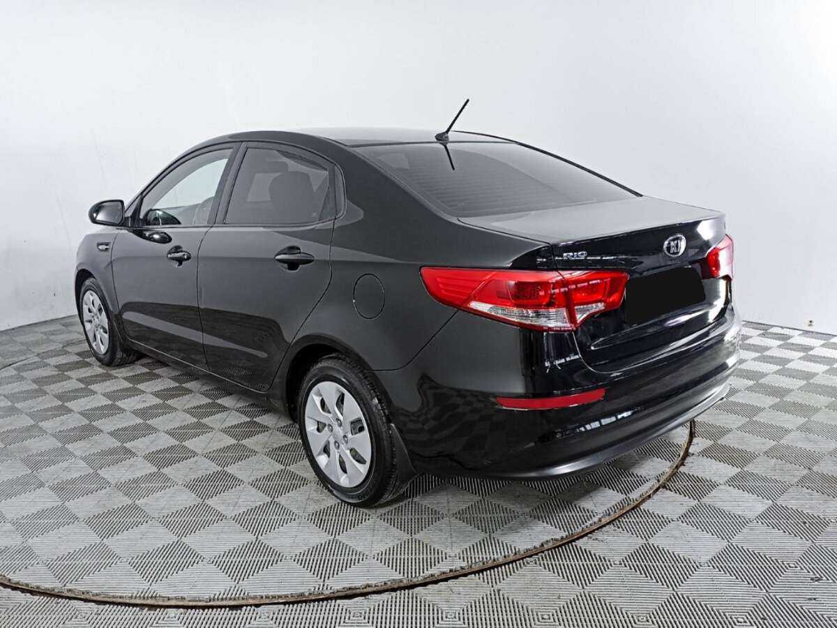 Kia Rio с пробегом — 2016 год. Фото: #6