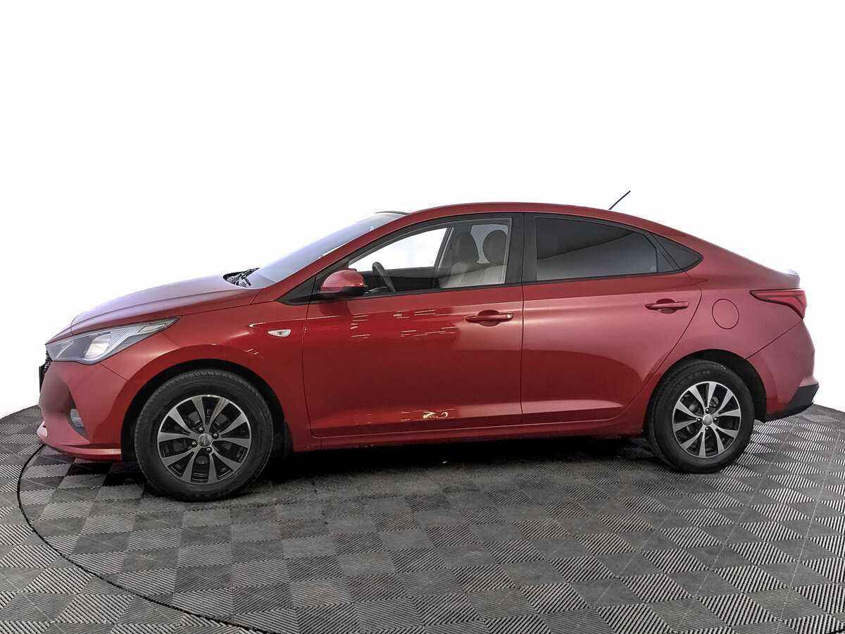 Hyundai Solaris с пробегом — 2021 год. Фото: #7