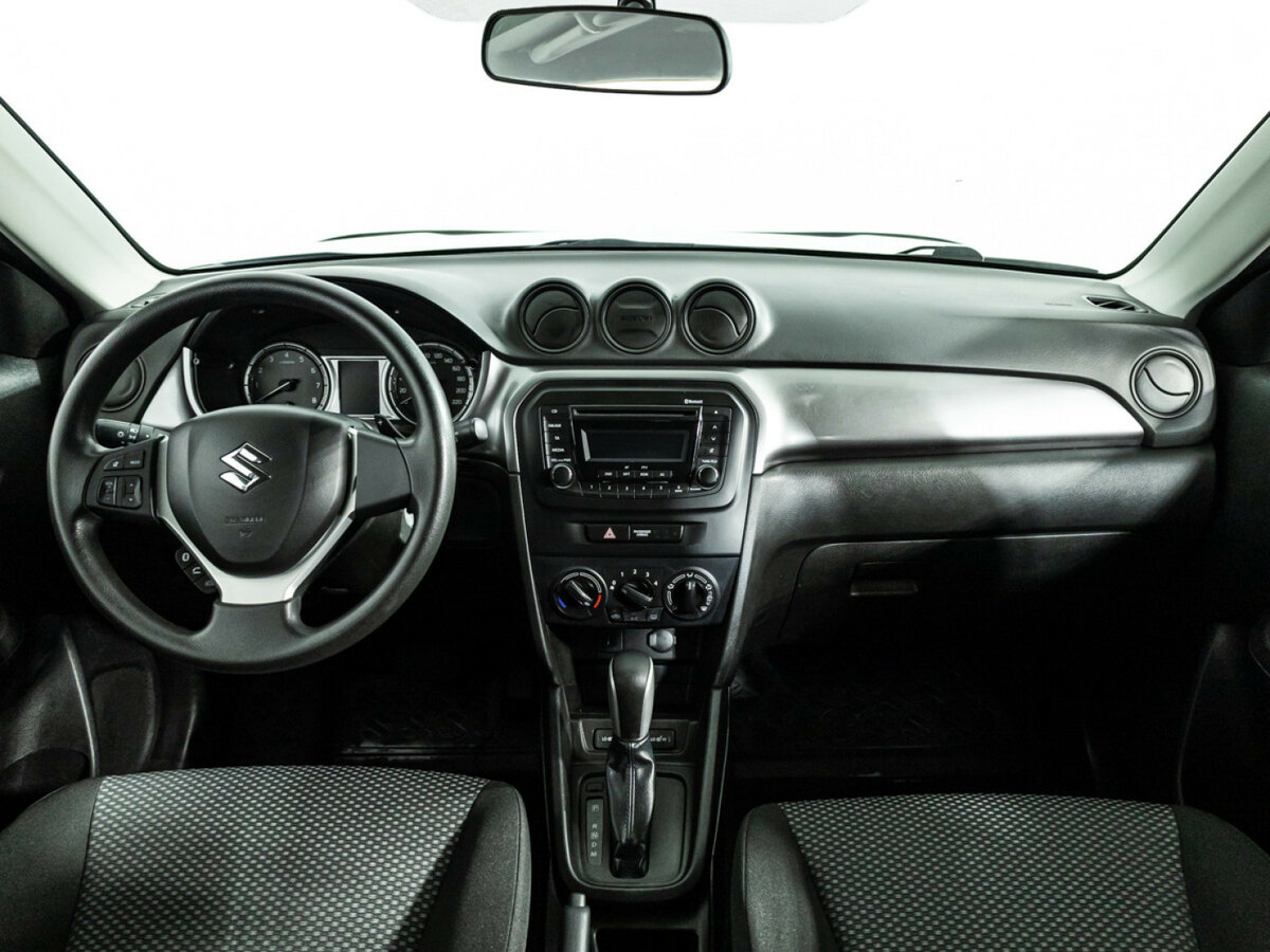 Suzuki Vitara с пробегом — 2020 год. Фото: #11