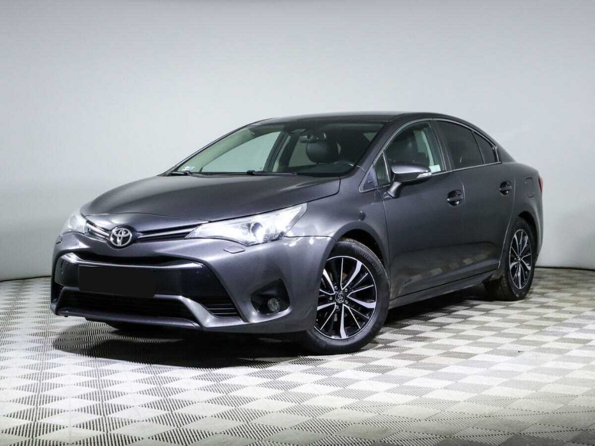 Toyota Avensis с пробегом — 2018 год. Фото: #0