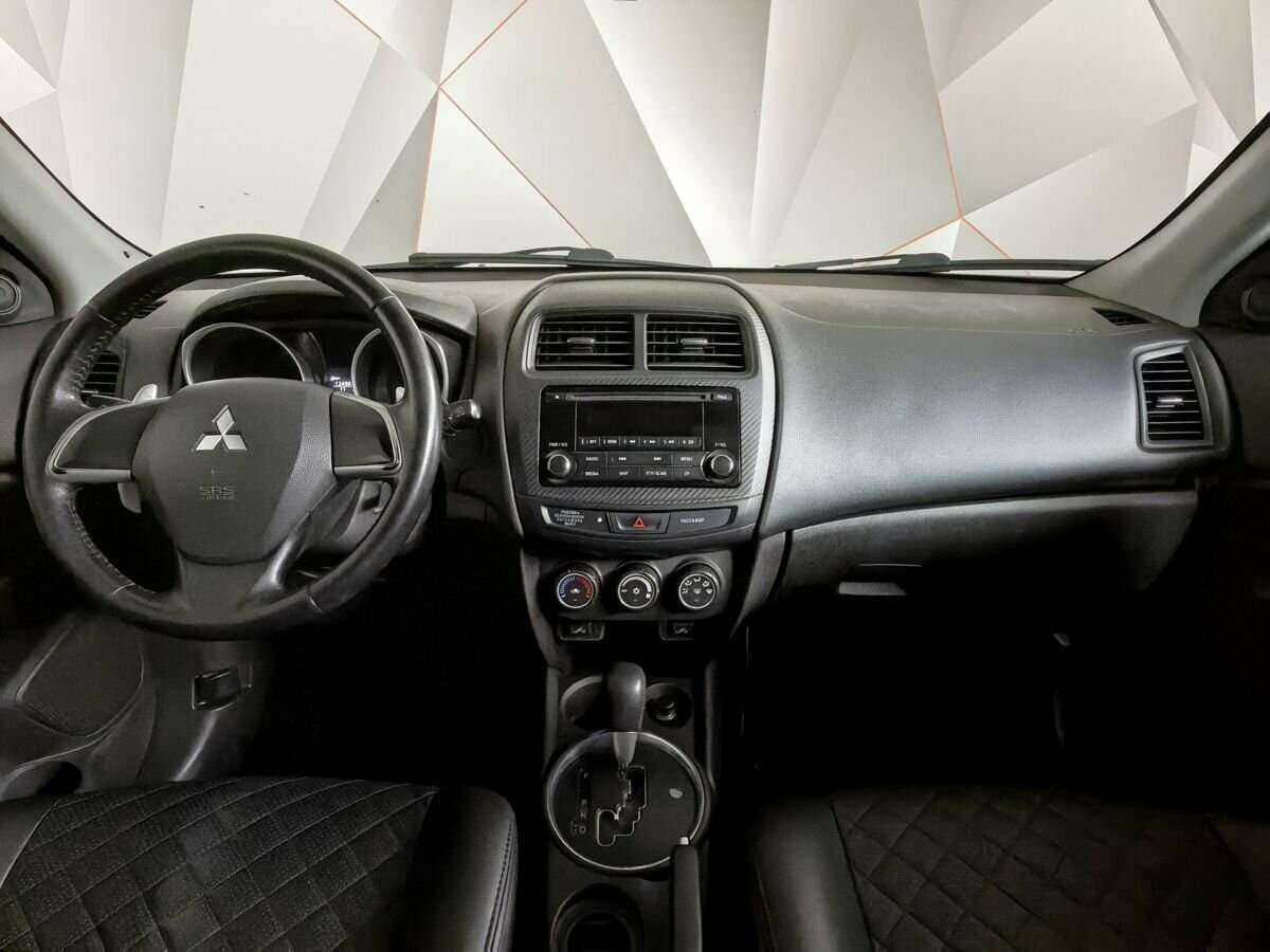 Mitsubishi ASX с пробегом — 2014 год. Фото: #9