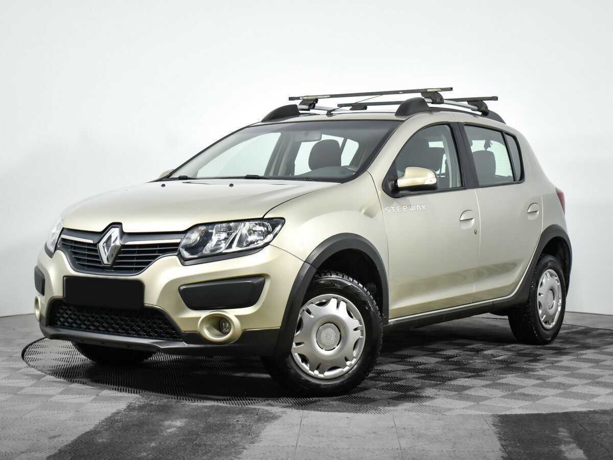 Renault Sandero с пробегом — 2017 год. Посмотреть фото