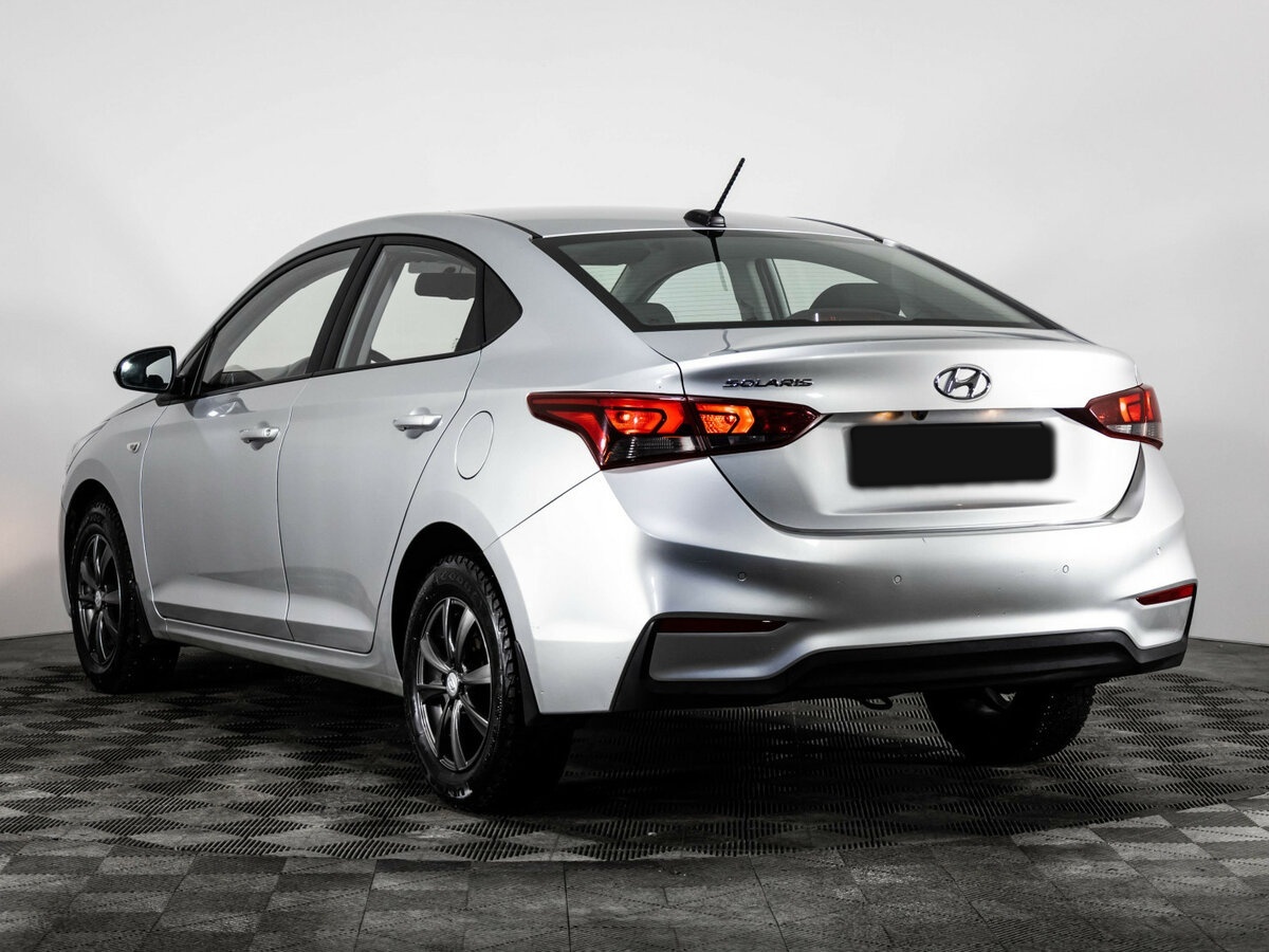 Hyundai Solaris с пробегом — 2018 год. Фото: #5
