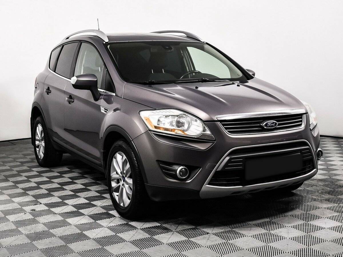 Ford Kuga с пробегом — 2012 год. Фото: #2