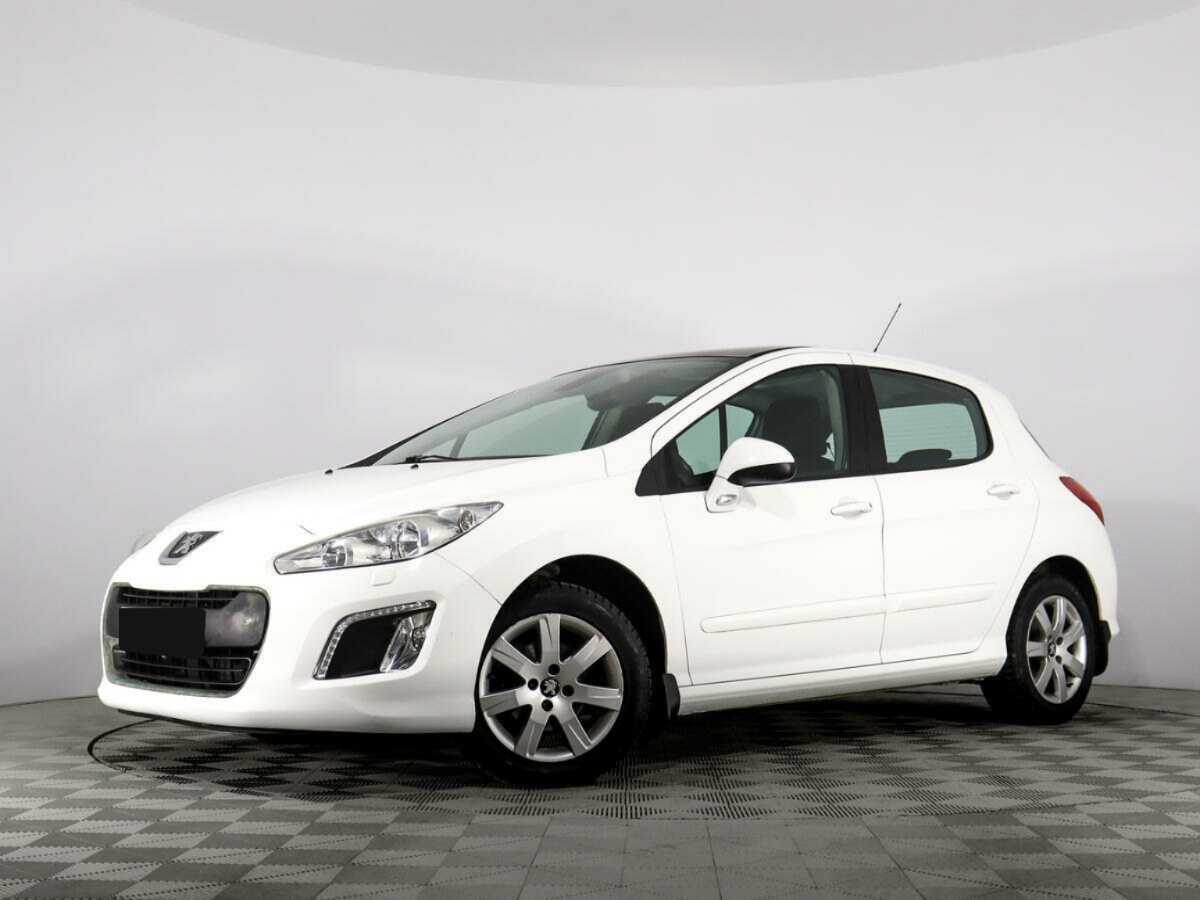 Peugeot 308 с пробегом — 2012 год. Посмотреть фото