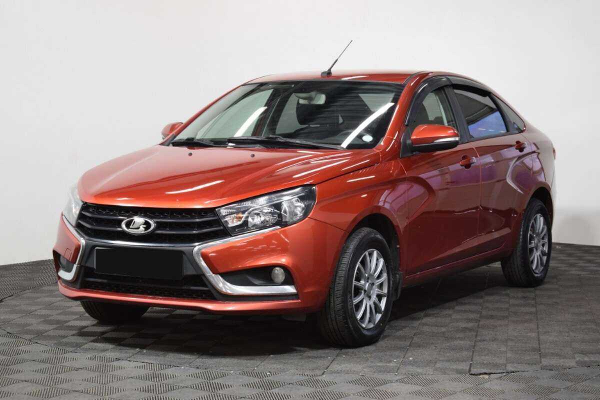 Lada (ВАЗ) Vesta с пробегом — 2016 год. Посмотреть фото