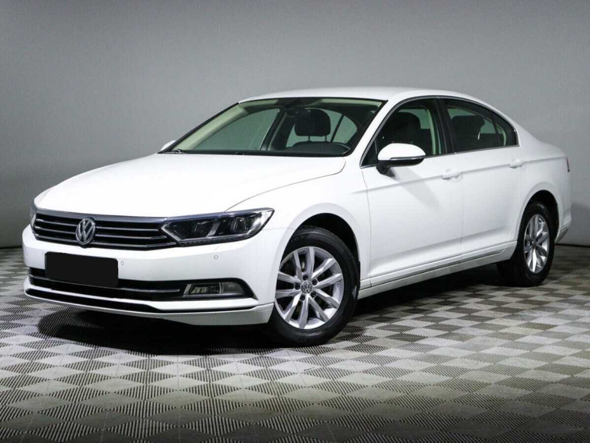 Volkswagen Passat с пробегом — 2019 год. Фото: #0