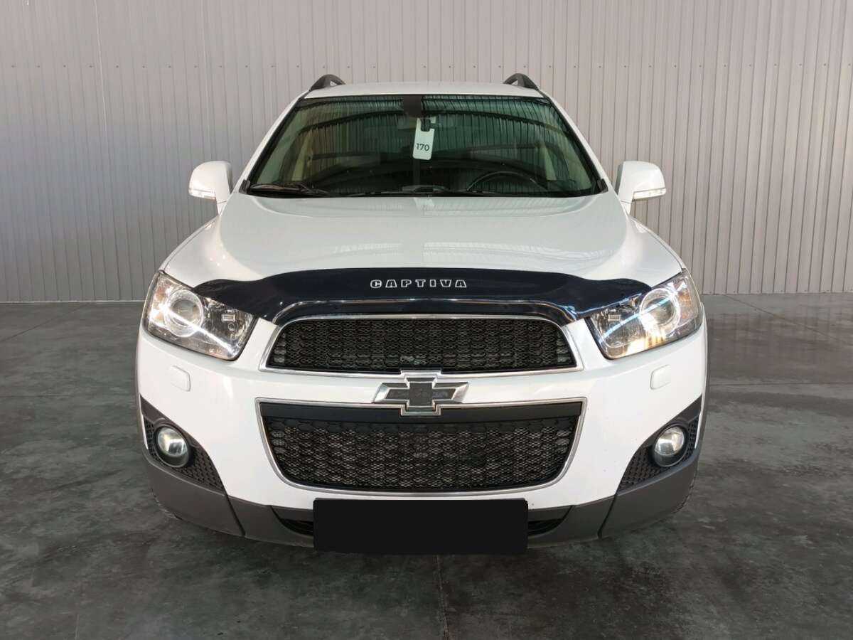 Chevrolet Captiva с пробегом — 2012 год. Фото: #1