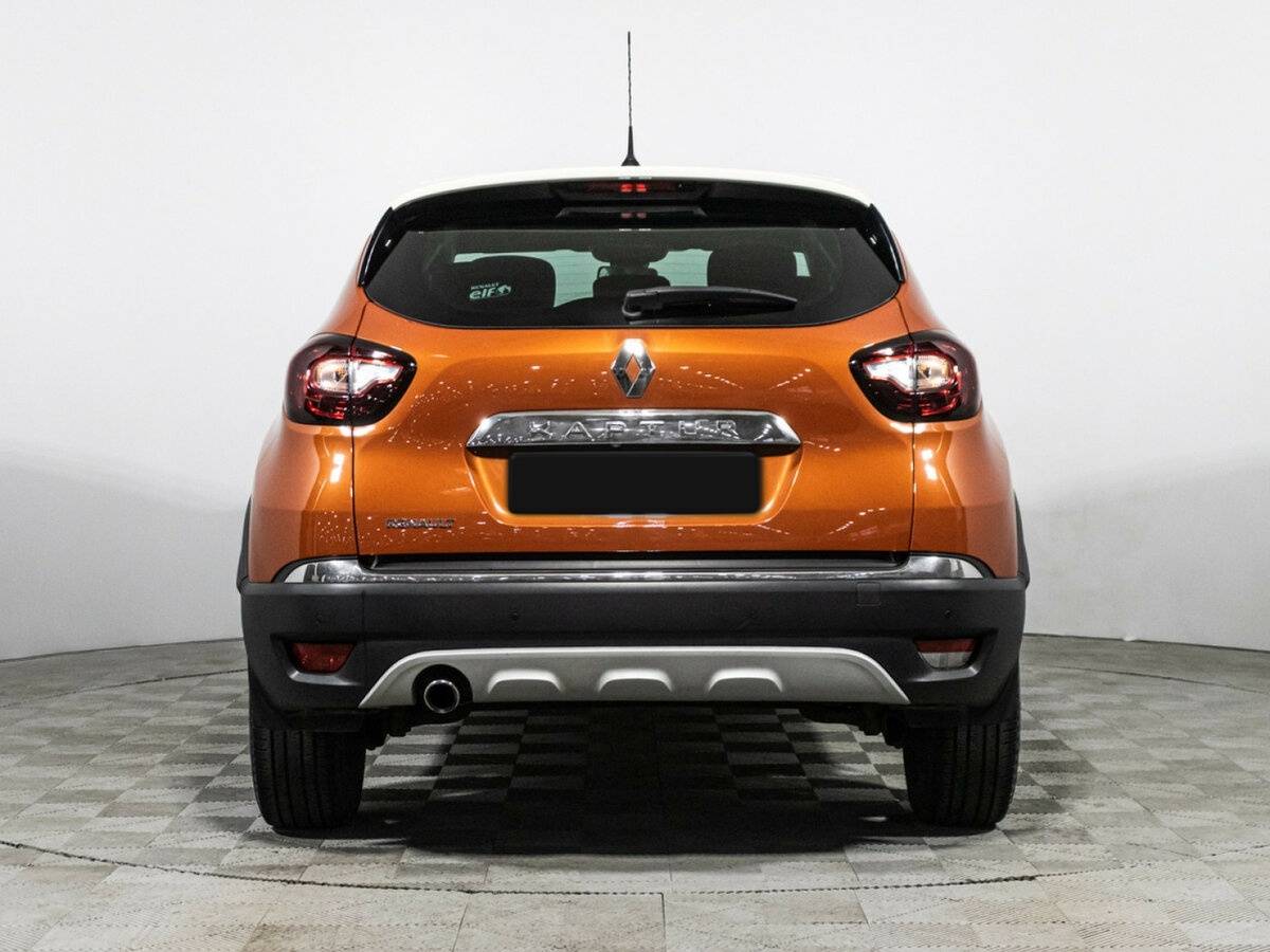 Renault Kaptur с пробегом — 2017 год. Фото: #5
