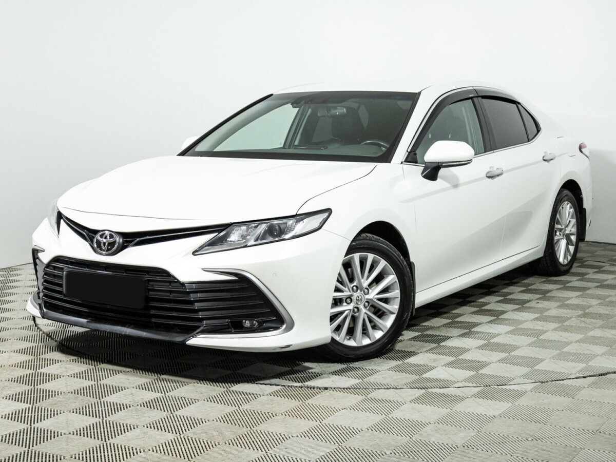 Toyota Camry с пробегом — 2021 год. Фото: #0
