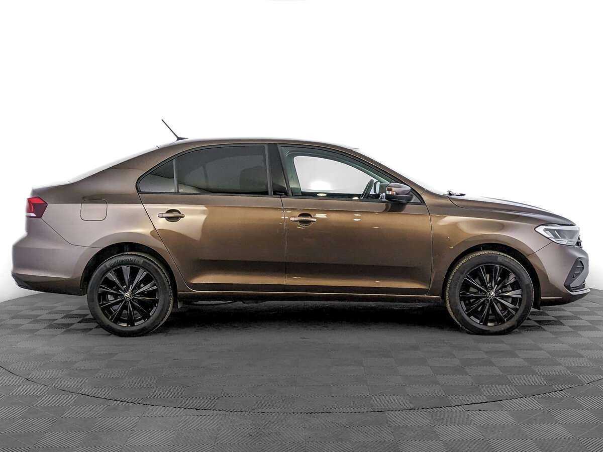 Volkswagen Polo с пробегом — 2021 год. Фото: #3