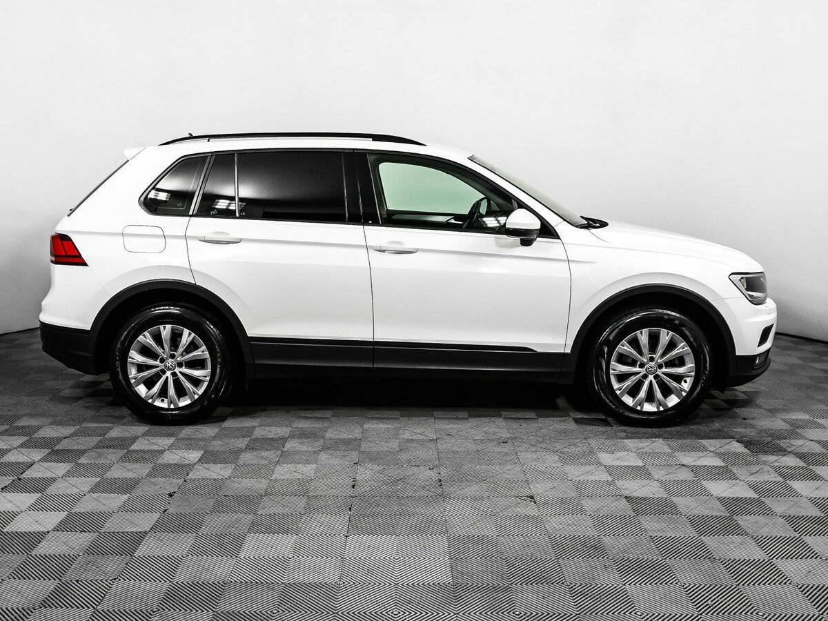 Volkswagen Tiguan с пробегом — 2018 год. Фото: #3