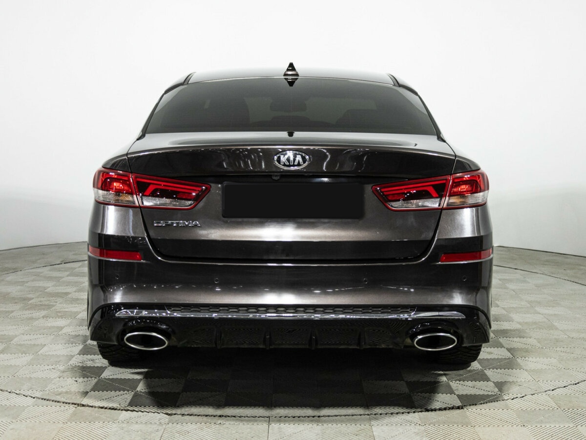 Kia Optima с пробегом — 2018 год. Фото: #5