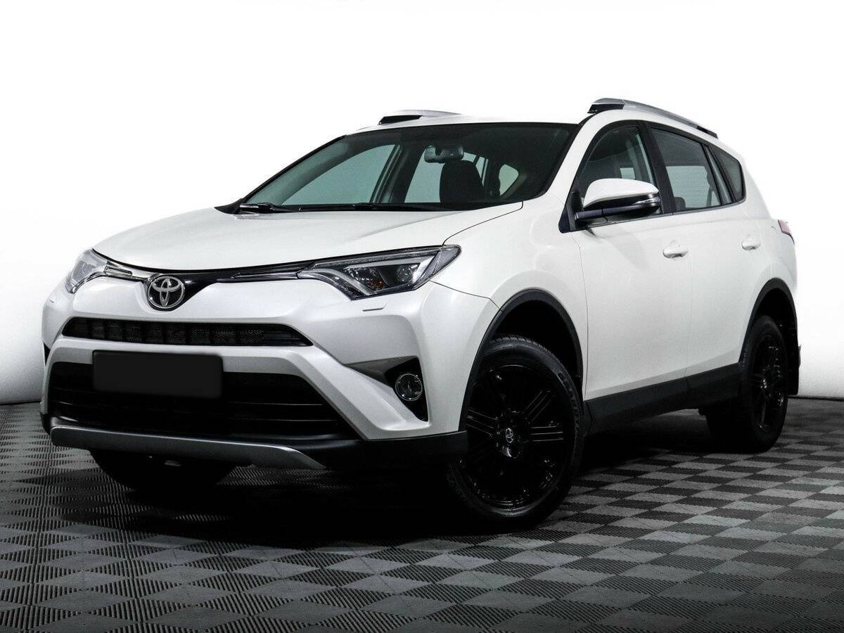 Toyota RAV4 с пробегом — 2017 год. Фото: #0