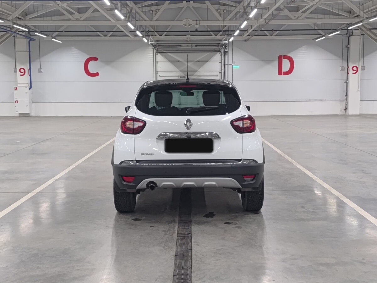 Renault Kaptur с пробегом — 2017 год. Фото: #5