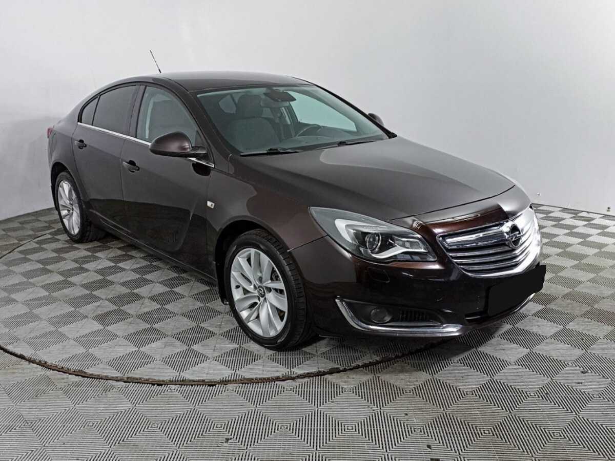 Opel Insignia с пробегом — 2014 год. Фото: #2