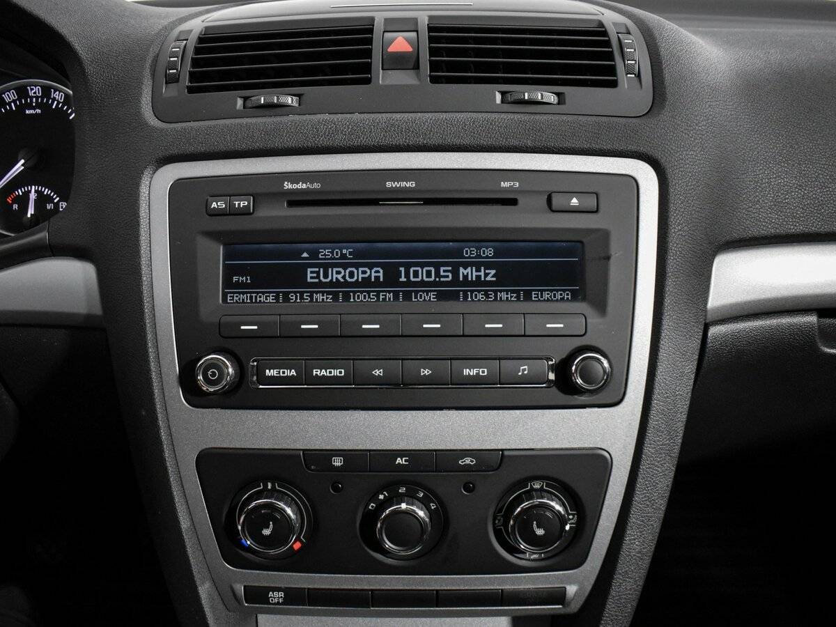 Skoda Octavia с пробегом — 2013 год. Фото: #14