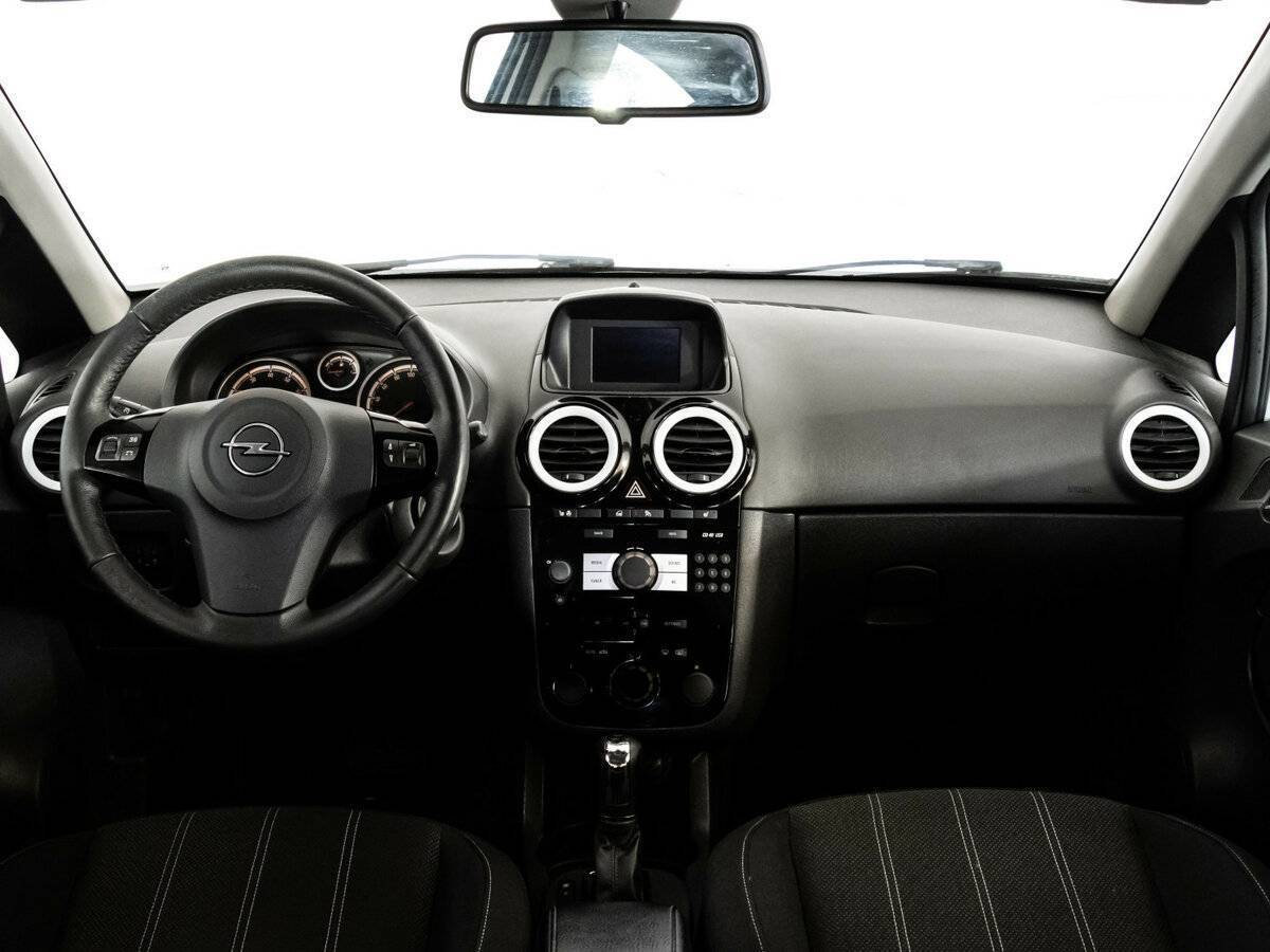 Opel Corsa с пробегом — 2013 год. Фото: #7