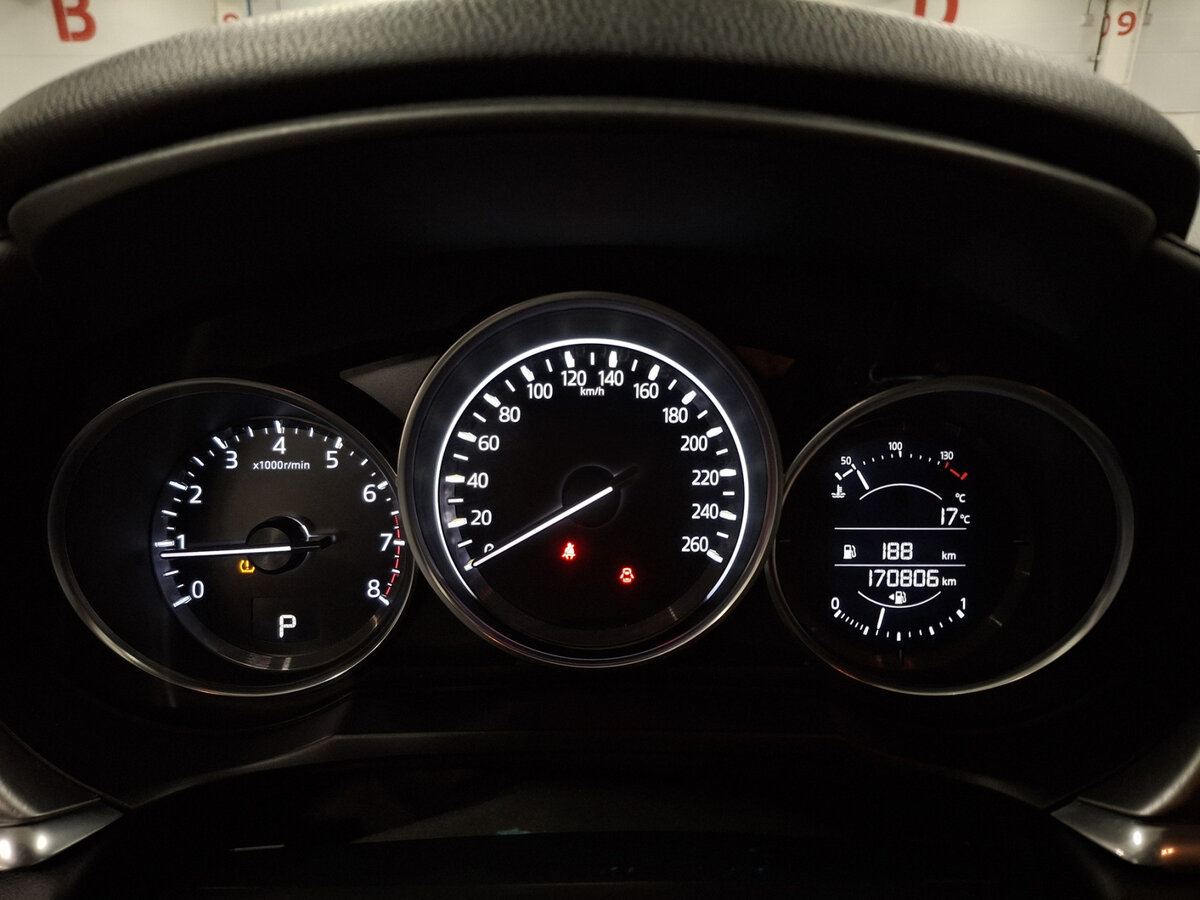 Mazda 6 с пробегом — 2018 год. Фото: #12
