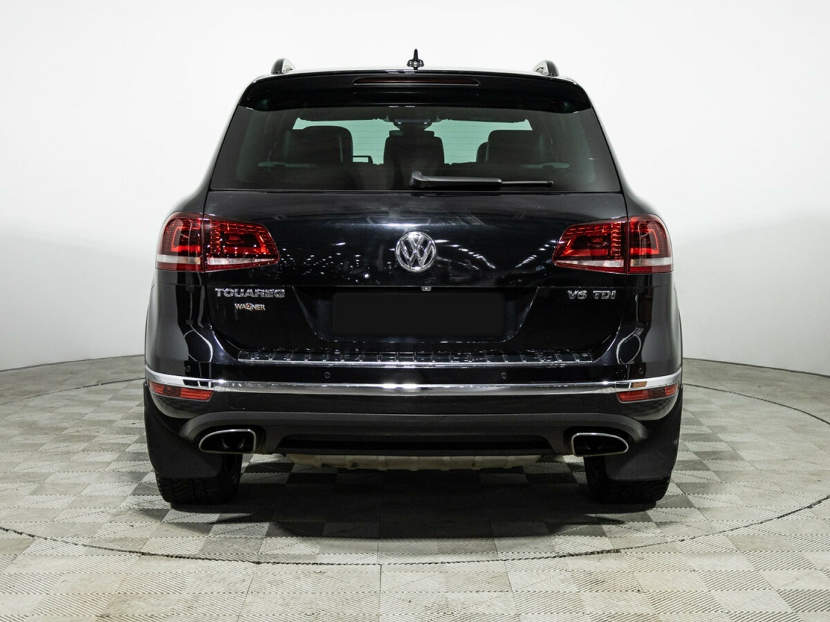 Volkswagen Touareg с пробегом — 2017 год. Фото: #4