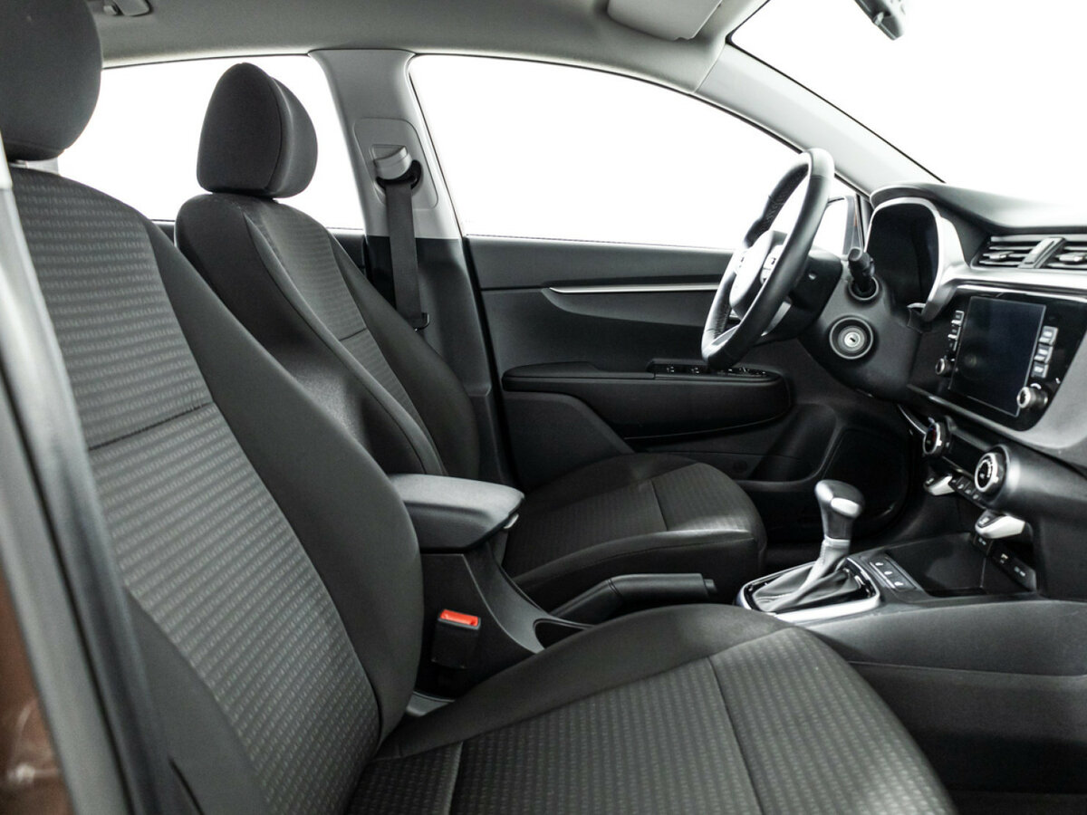 Kia Rio с пробегом — 2021 год. Фото: #14