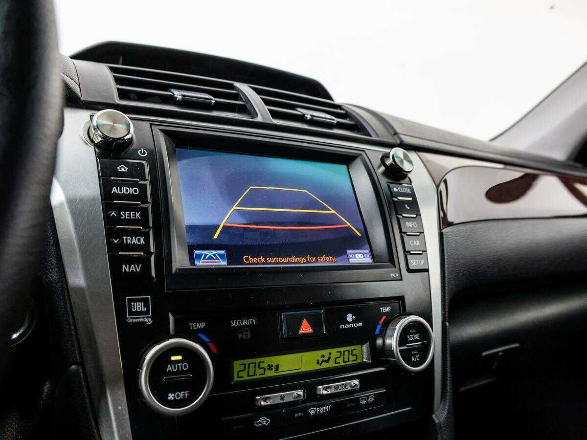 Toyota Camry с пробегом — 2013 год. Фото: #14