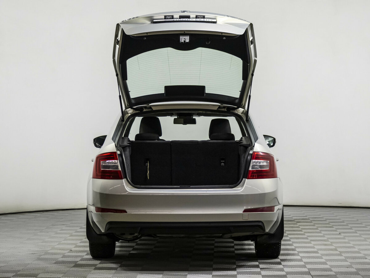 Skoda Octavia с пробегом — 2014 год. Фото: #11