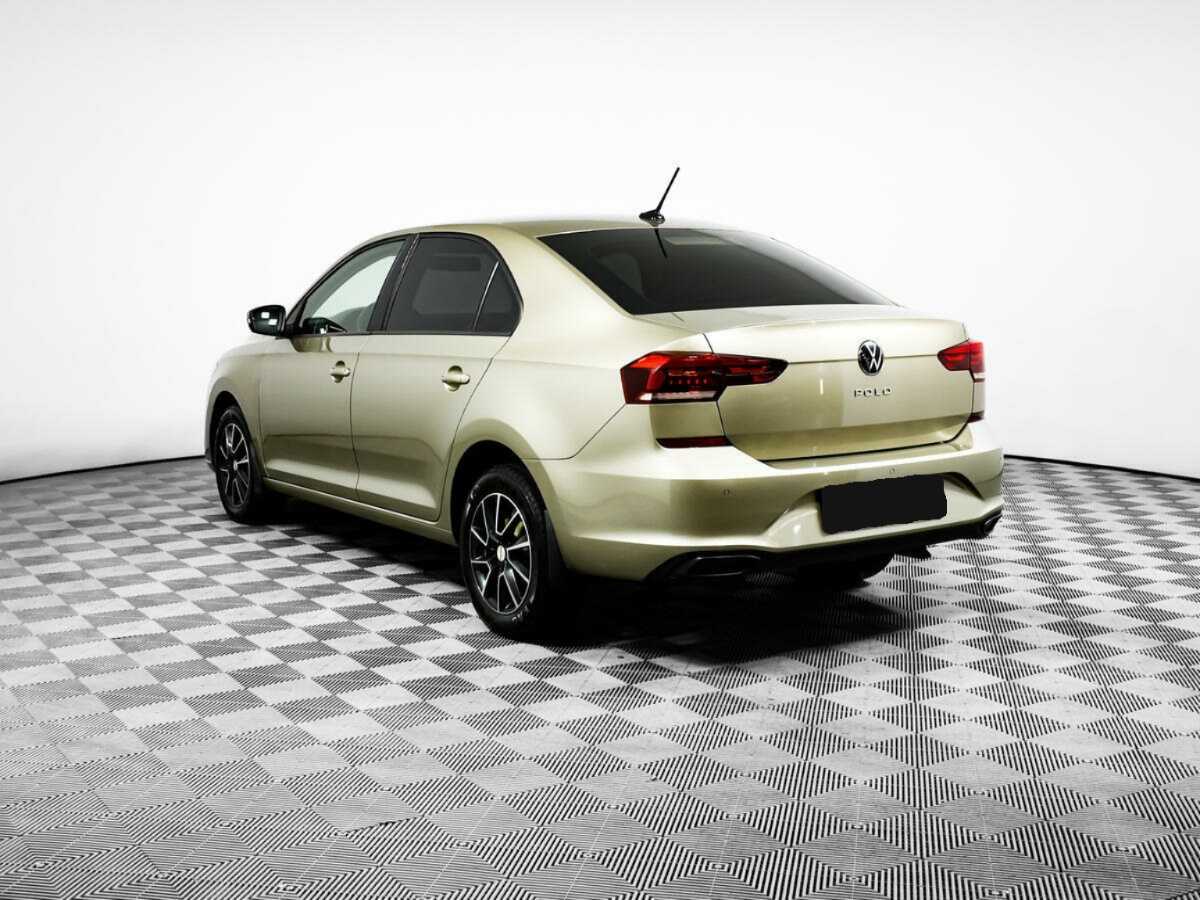 Volkswagen Polo с пробегом — 2021 год. Фото: #6