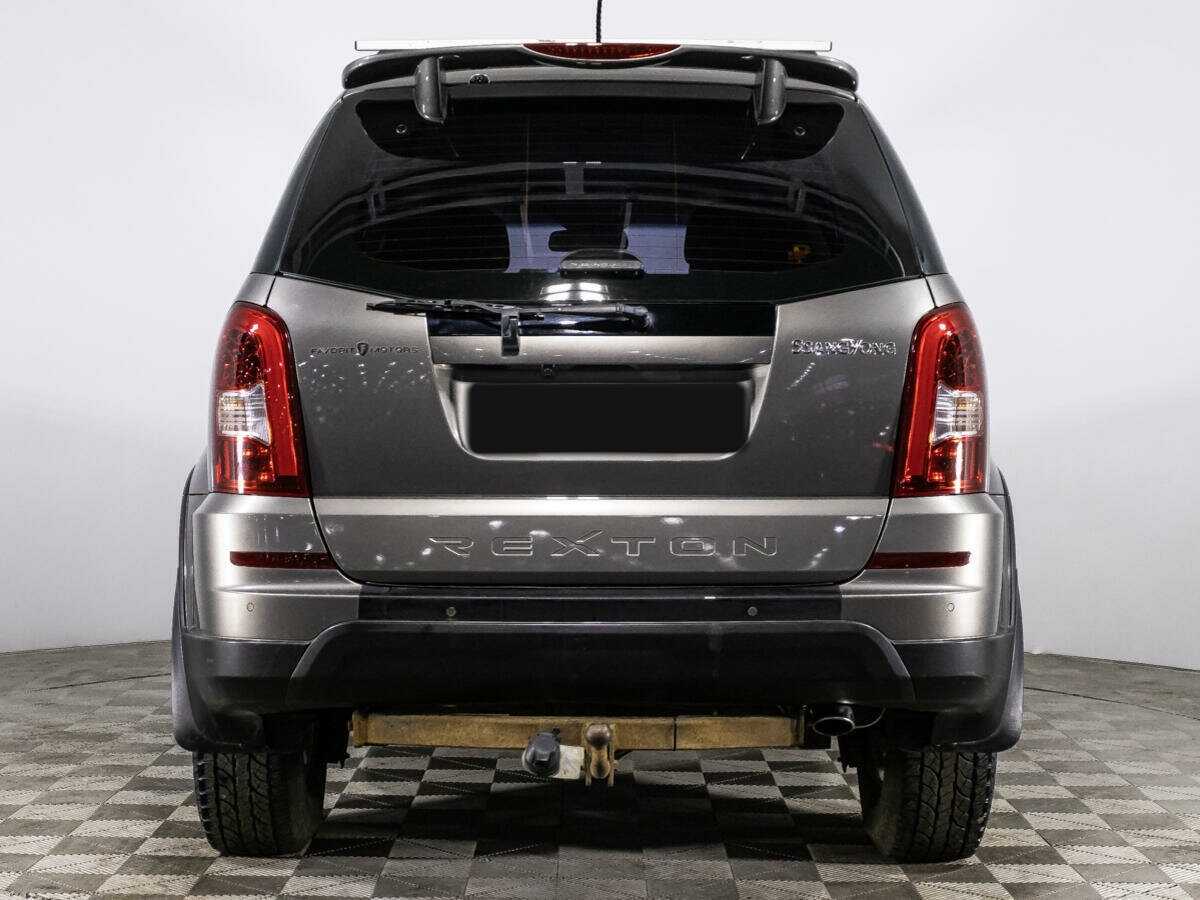 SsangYong Rexton с пробегом — 2013 год. Фото: #4