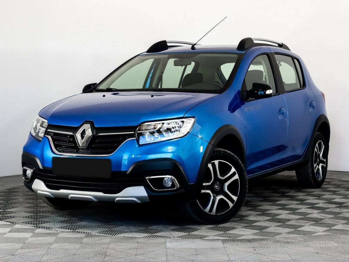 Renault Sandero с пробегом — 2022 год. Посмотреть фото