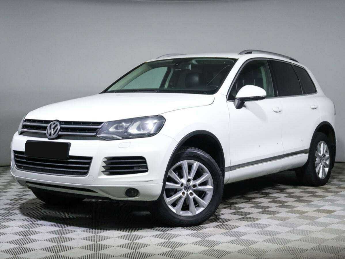 Volkswagen Touareg с пробегом — 2012 год. Фото: #0
